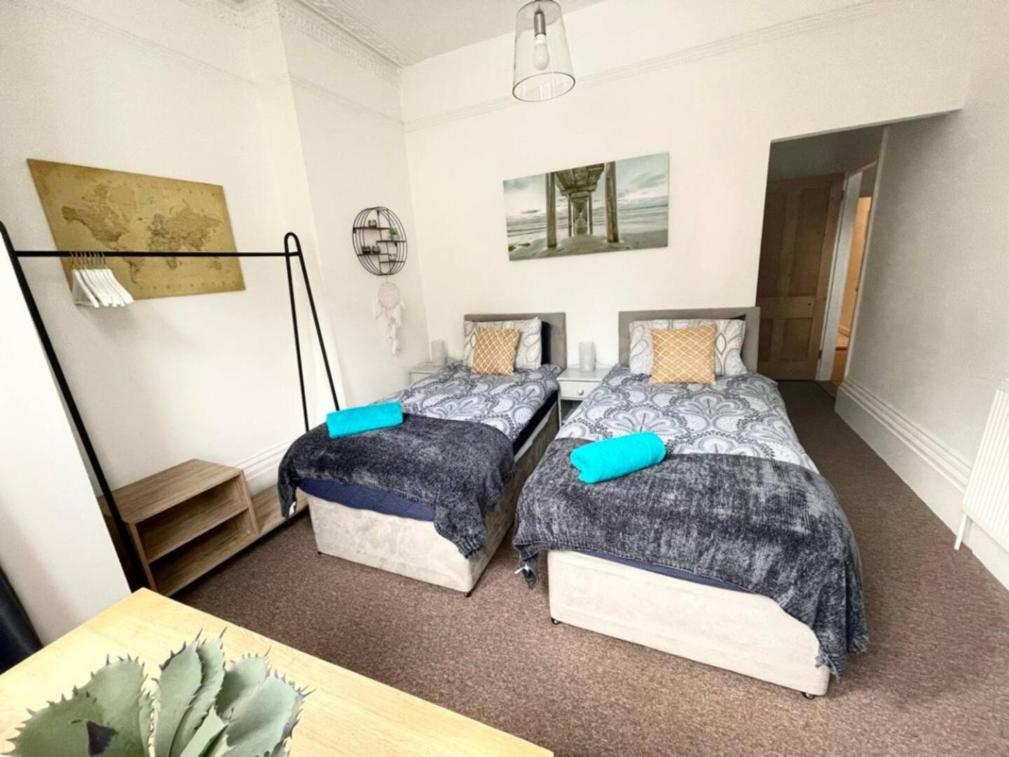 Family Friendly Flat Just Minutes From The Beach! Πόρτσμουθ Εξωτερικό φωτογραφία